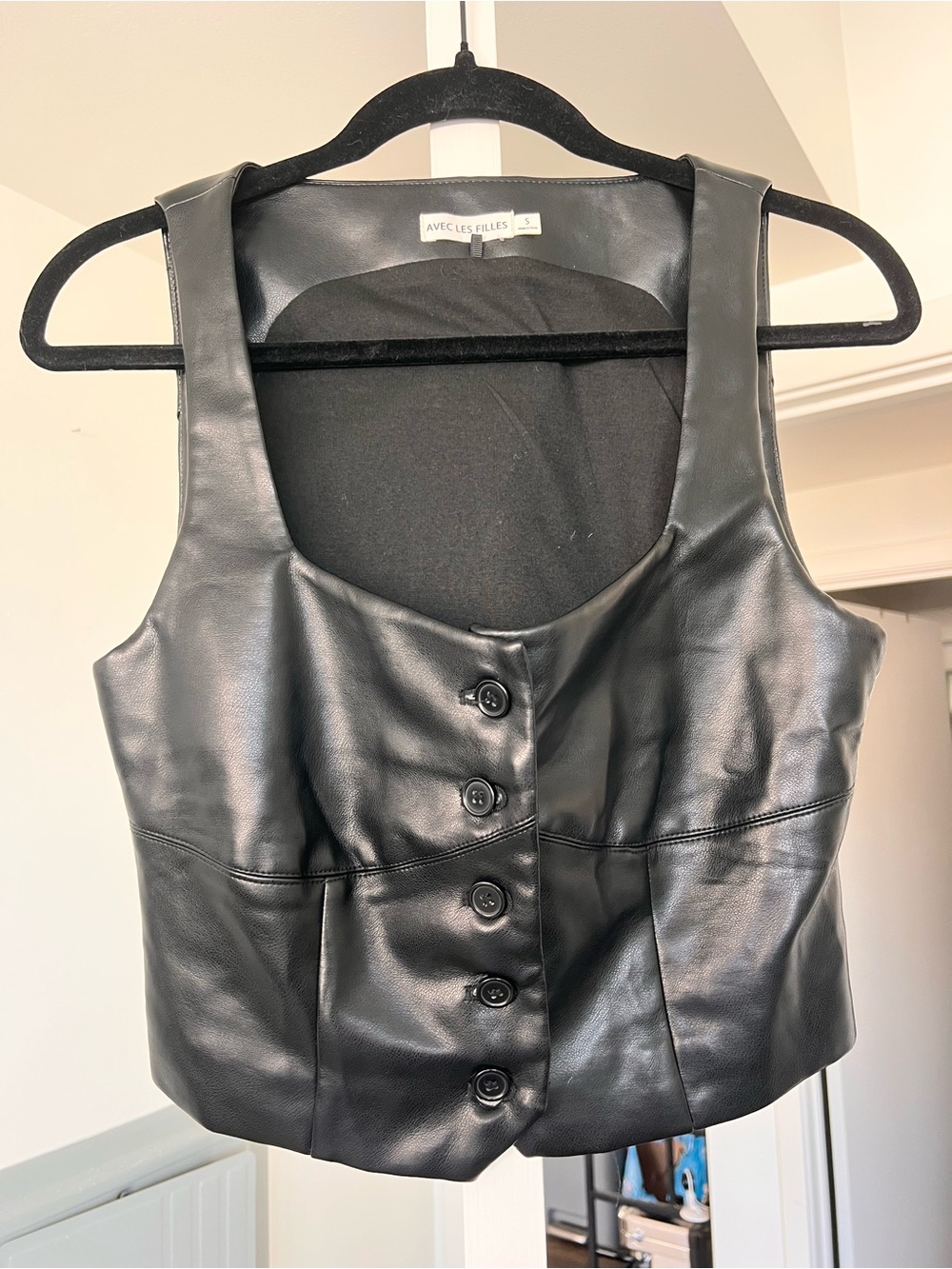 Avec Les Filles Faux Leather Button Down Vest Tank Black Size Small
